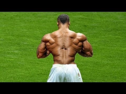 Dünyanın En Güçlü Ve En Kaslı 10 Futbolcusu