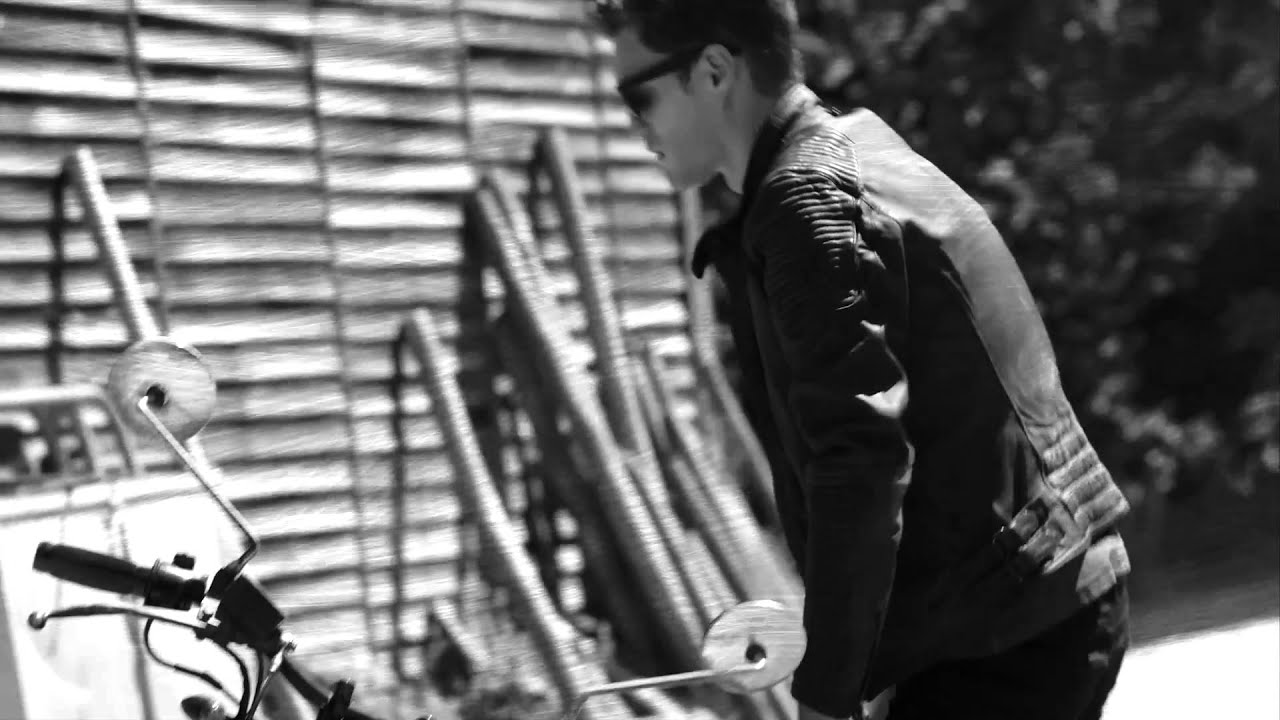 BLANK INK / MANGO MAN AW 15