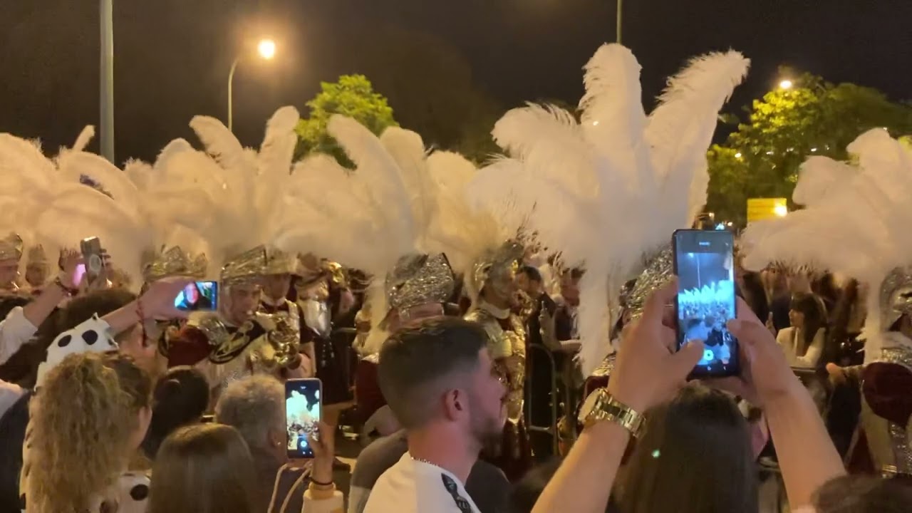 Centuria Romana llegando a la basilica de la Macarena 2022
