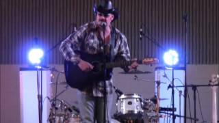 Charlie Allen sings No Welcome Home