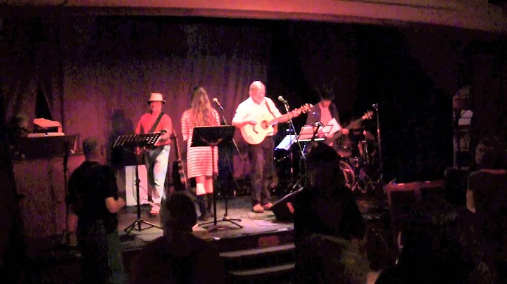 Chrissy Hynde & Stevie Nicks Retro Reprises feat. ...