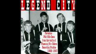 Solid Ground - She Played With Love (1966)