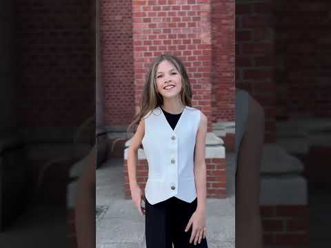 Костюм-двійка дитячий підлітковий шкільний брючний нарядний, жилет та брюки, Чорний, 110-116, видео 3