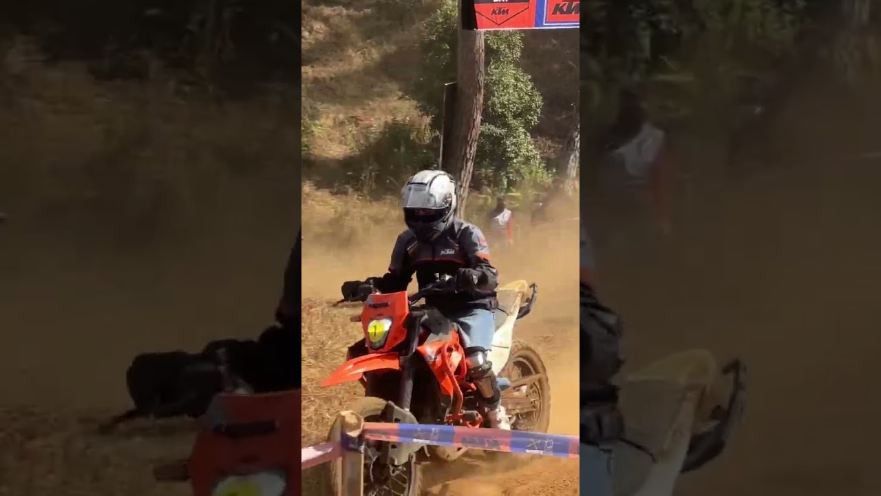 Гоночная трасса KTM в Непале, Эндро // Гонка KTM