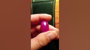 Ruby Yên Bái màu đẹp khối hơi dài một chút lên nhẫn nam siêu đẹp siêu to