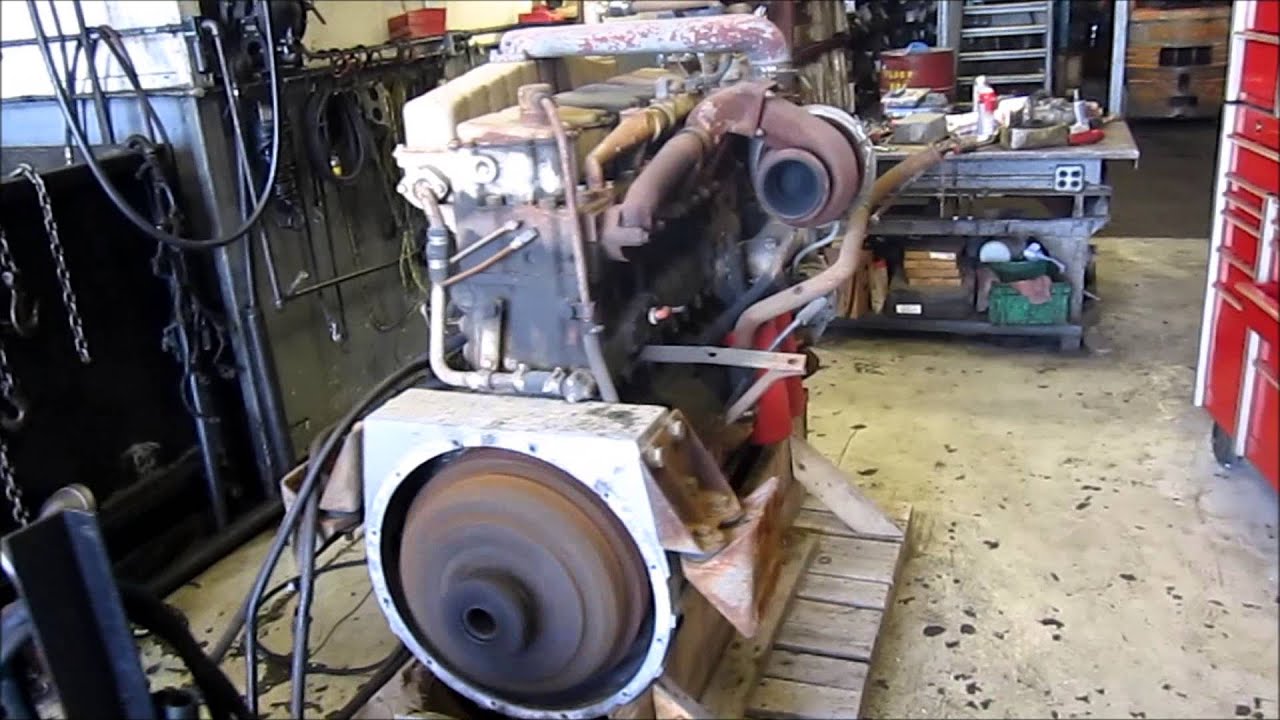 1982 Cummins Big Cam III Diesel Engine Running