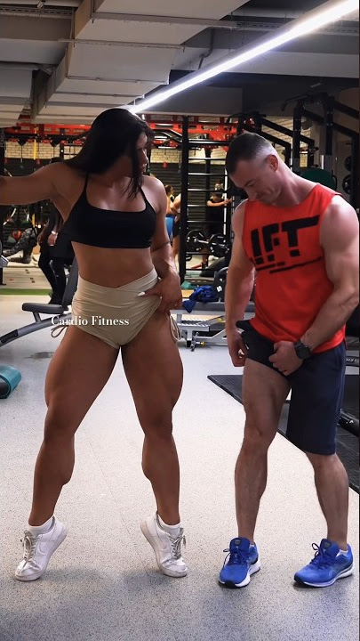 Girl Vs Boy Bodybuilding competition attitude for girl 😮 #gymmotivation #attitude #gymlife #shorts￼