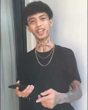 Ganteng Doang Jemput Cewek Depan Gang