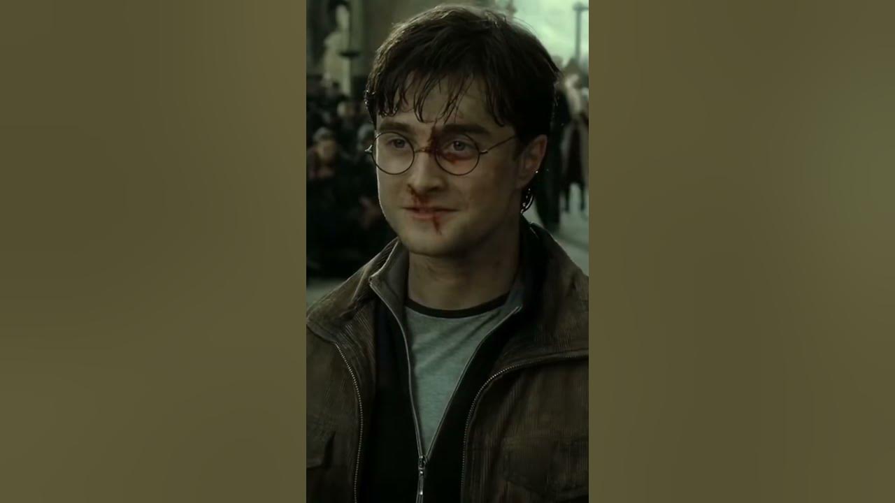 Daniel Radcliffe's Reaction To How Many Wands He'd Broke - YouTube