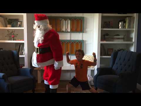 Santa Claus caught on camera farting!!