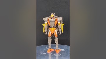 Transformers WfC Kingdom - Deluxe Class Airazor | #transformers #beastwars #shorts