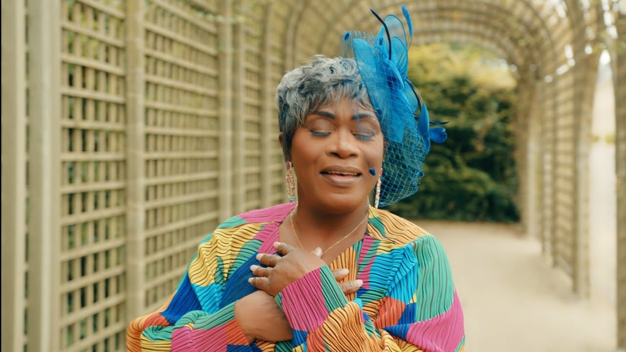 Yolande ADAMIS - JE CHERCHE TA FACE (vidéo officielle)