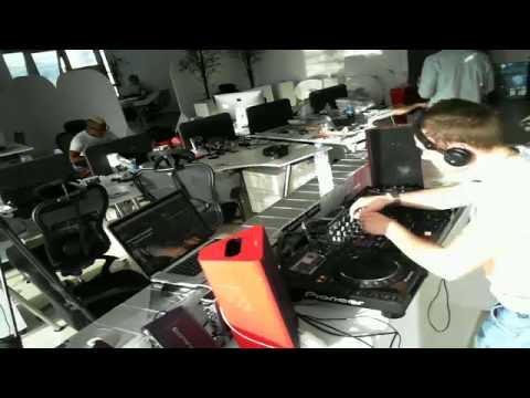 The Warmup ft Mr Gremlin & Somalie