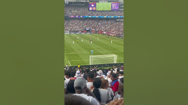 Barcelona derrota 2-1 al Real Madrid #futbol #soccer #realmadrid #barcelona #ronaldo #messi #funny