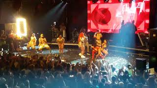 Download Lagu Glória Groove e Lia Clark - Chifrudo festa gambiarra bloco das gloriosas são paulo MP3 Download Lagu Glória Groove e Lia Clark - Chifrudo festa gambiarra bloco das gloriosas são paulo MP3