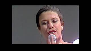 ELIS REGINA - TREM AZUL - 30/12/1981 - RECORD