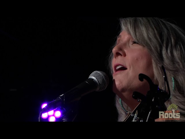 Kathy Mattea - Green Rolling Hills