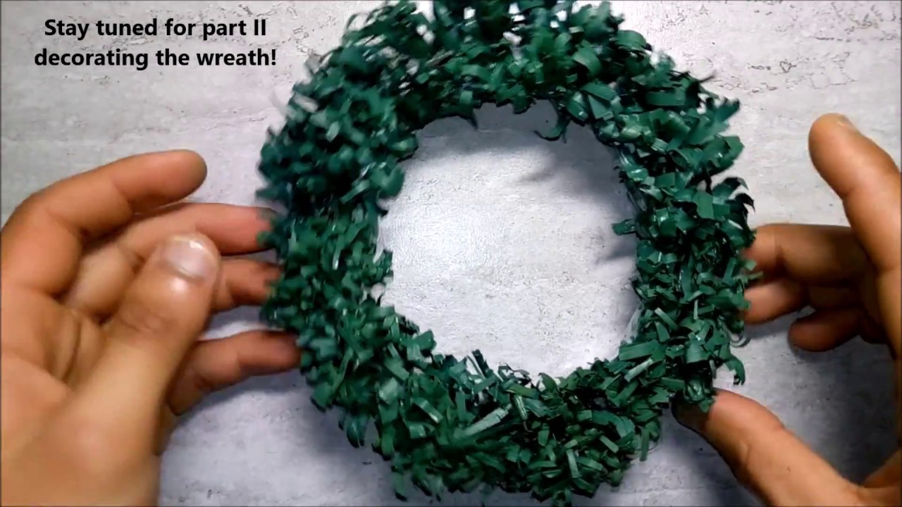 lets make an awesome small diy do it yourself christmas wreath with recycled papers part 1 - Small Christmas Wreaths lets make an awesome small diy do it yourself christmas wreath with recycled papers part 1 - Small Christmas Wreaths