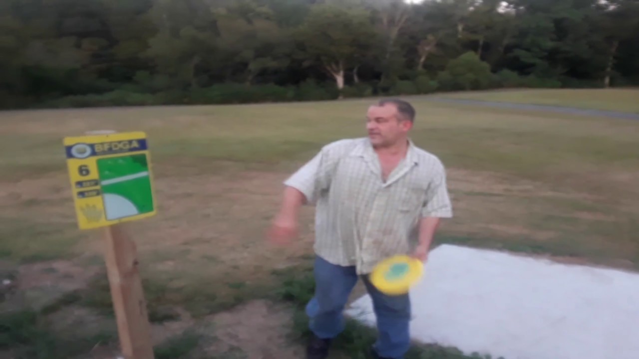 playing frisbee golf