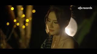 Gieya - Jangan Panggil Sayang ( Karaoke Video)