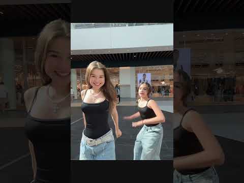 Милана Хаметова и Амина Кикидо #врек #миланахаметова #кикидо #амина #подпишись