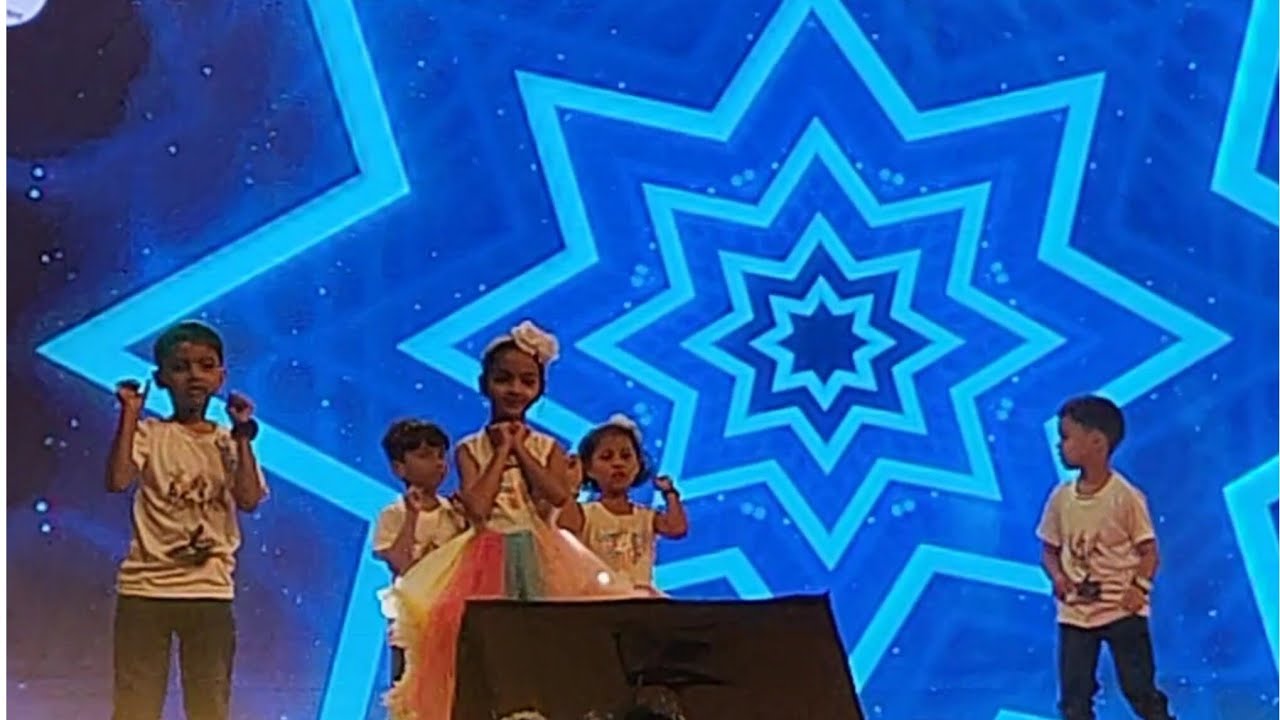 AIRA Dance Performance || Saraswati Vidya Mandir School|| DAPOLI || #annualfunction  