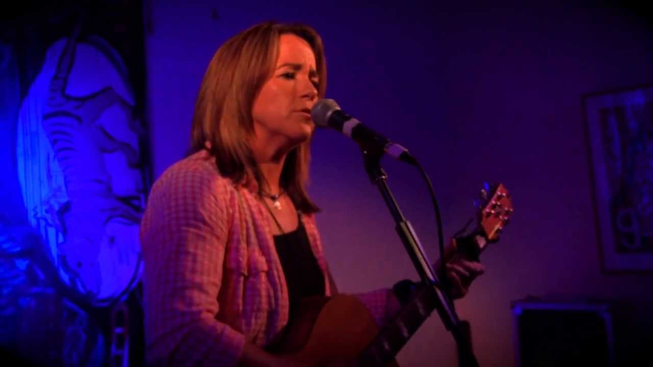 Let Her Go by Passenger, LIVE performance by Marie Wilson