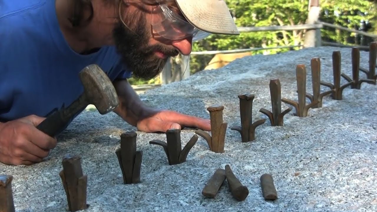 Cut stone. Stone Cutting. Cutting Stone Slabs in Lesotho. Large Stone Cutting. Сервис камня пила.