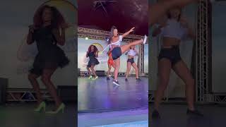 Erika Mayla - Axé Moi