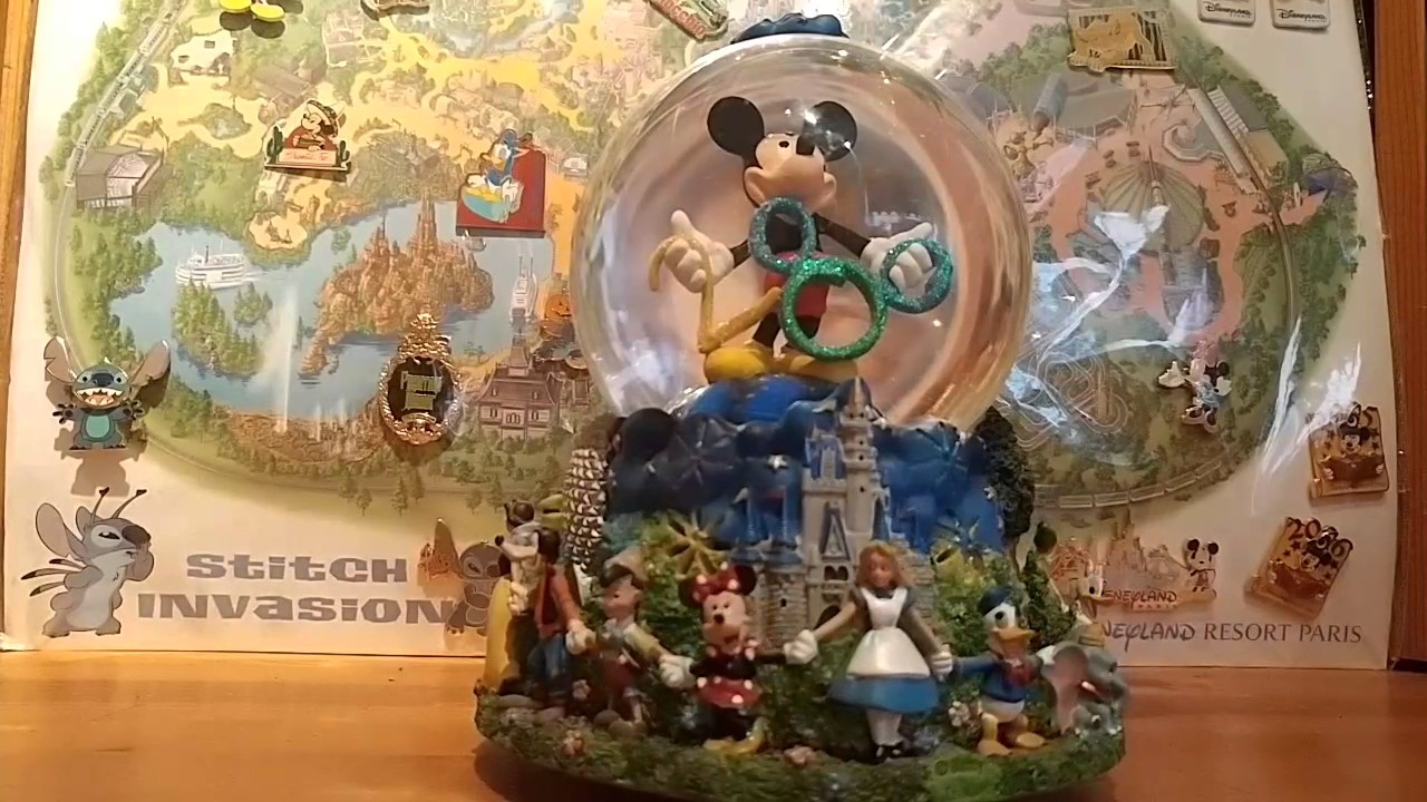 Disney Parks Snow globes, Disney World 2000 millennium special Y2K