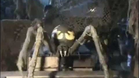 HAUNTEDPROPS.COM JUMPING SPIDER