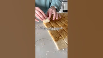 The trick to perfect swirls every time! 🤎 #bakingtip #cinnamonrolls #autumn