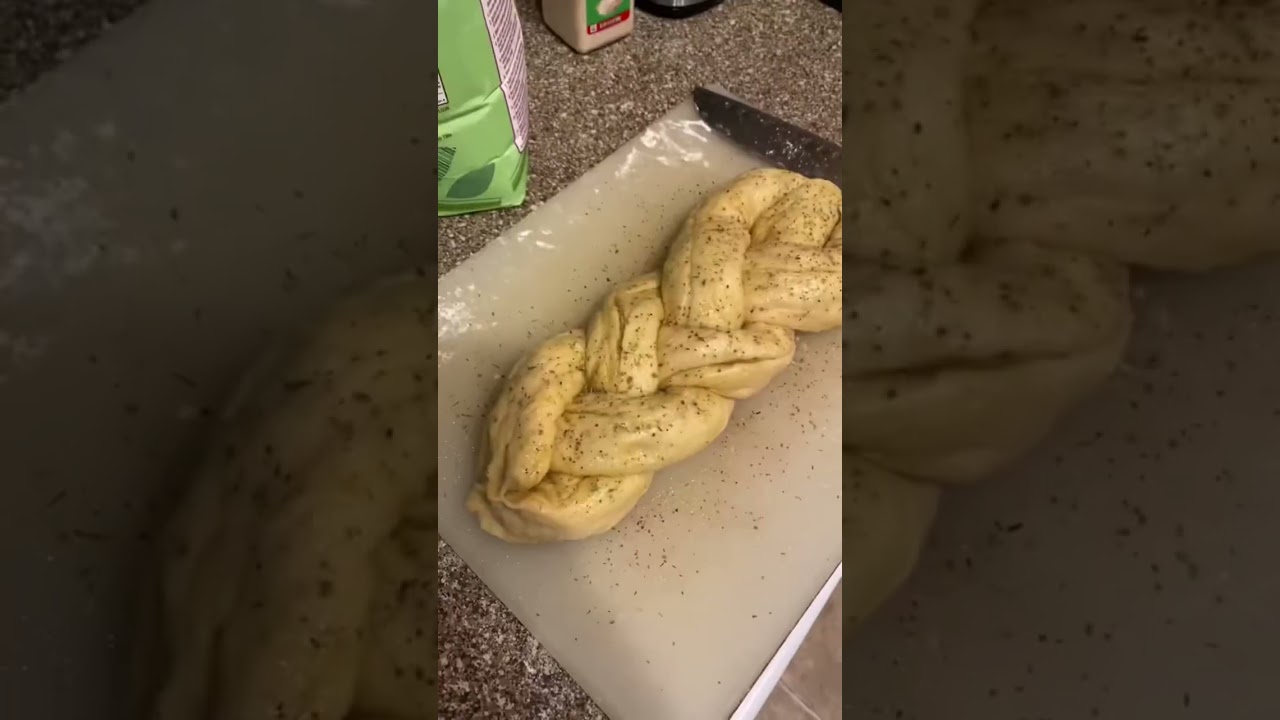 I did this yesterday & it was so much fun!! 👑💜 