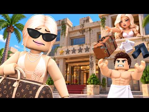 I STAYED AT THE WORST HOTEL IN ROBLOX