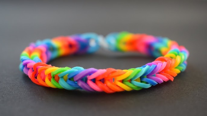 Easy Rainbow Loom Bracelet with Perler Beads - Dabbles & Babbles