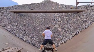 Barge unloads 3800 tons of cobblestone  flow relaxes you  Video completed