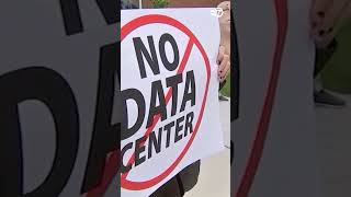 Gov. Hochul signs executive order pausing new AI data centers in New York
