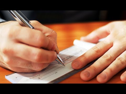 Vídeo: Você tem que escrever cem em um cheque?