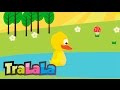 O rățușcă stă pe lac (cu versuri) - Cântece pentru copii | TraLaLa