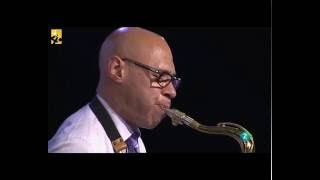 Joshua Redman play Blues in the closet - Vitoria Jazz Festival 2016