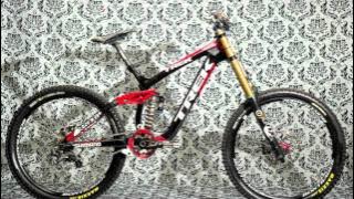 Download lagu Best Downhill Bikes of 2011/2012