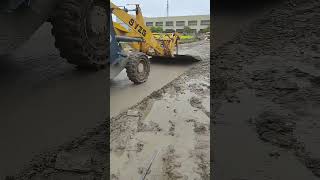 Making The Best Use Of The Grab And Steel Plates To Level The Mud Ground !#easy #construction