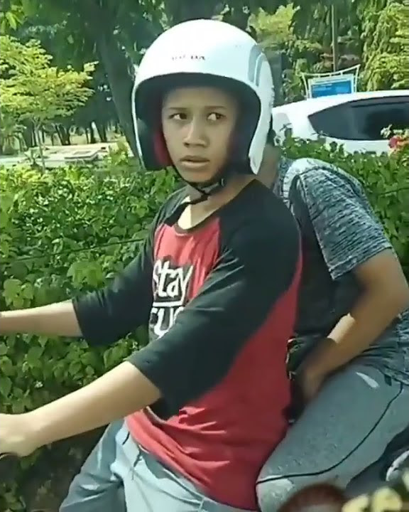 story' lampu merah