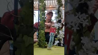Tiny Gilligan dances to cripple creek
