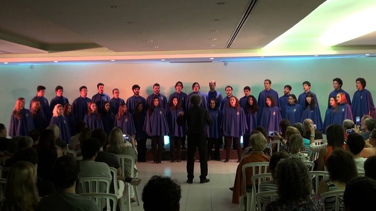 06. Bohemian Rhapsody - Coral PUC Rio