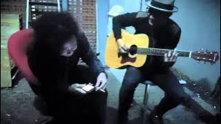 Yoda ft. Sandy Canester - Siap Sakit Hati