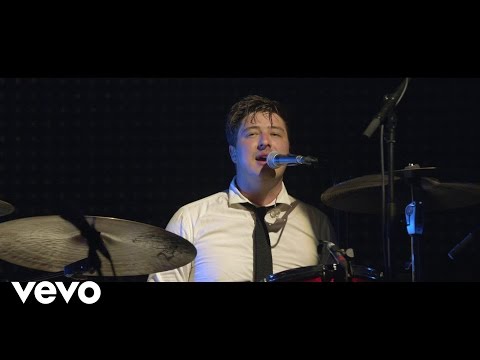 Mumford & Sons - Lover Of The Light (VEVO Presents: Live at the Lewes Stopover 2013)