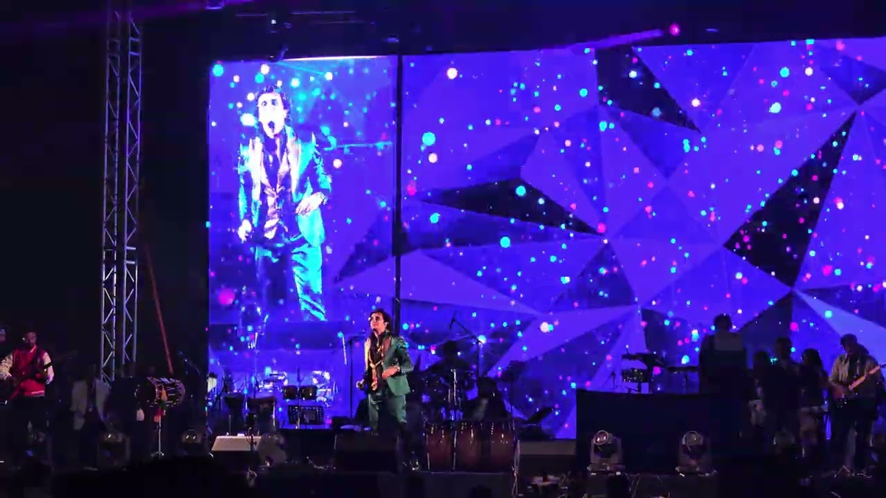 Deewana Tera by Sonu Nigam Live Concert 2025