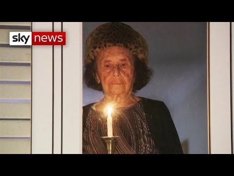 Holocaust survivors honour genocide victims