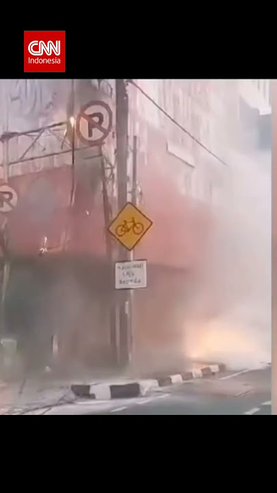 Kabel Semrawut di Gambir Terbakar